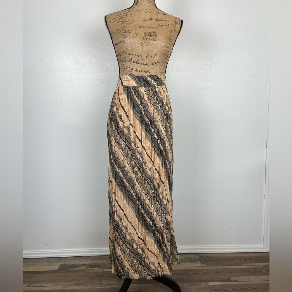 Stonebridge Maxi Skirt Crinkle Size Large Pleated‎ Pull On Snake Animal Print